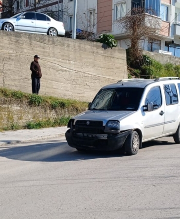 Sinop'ta maddi hasarlı trafik kazası