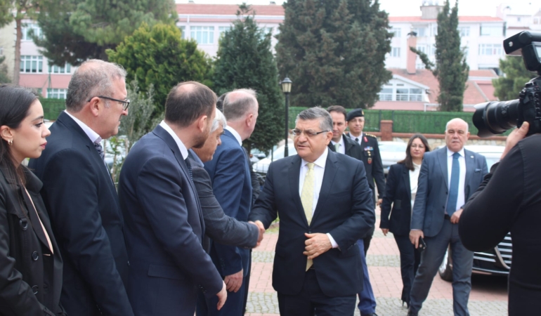 Sinop protokolü, bayramlaşma programında buluştu