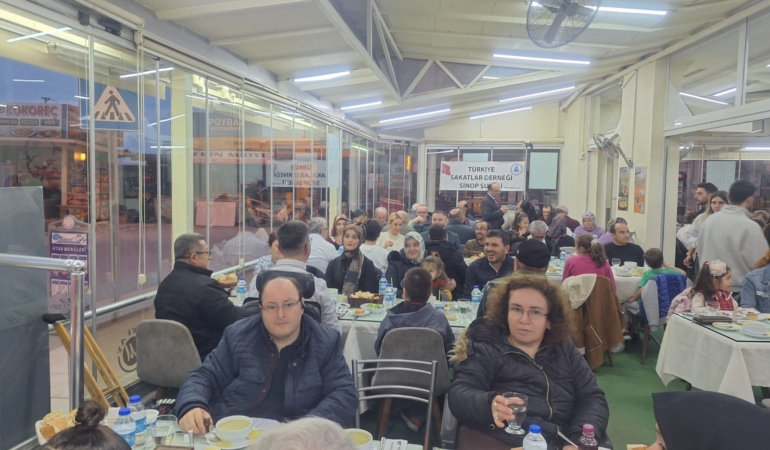 Türkiye Sakatlar Derneği Sinop Şubesi iftar yemeğinde buluştu