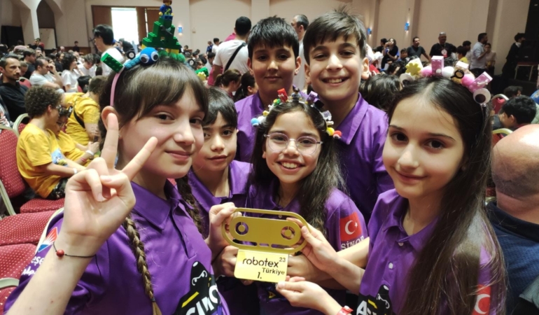 Sinop’un robotik takımı Türkiye 1.si oldu