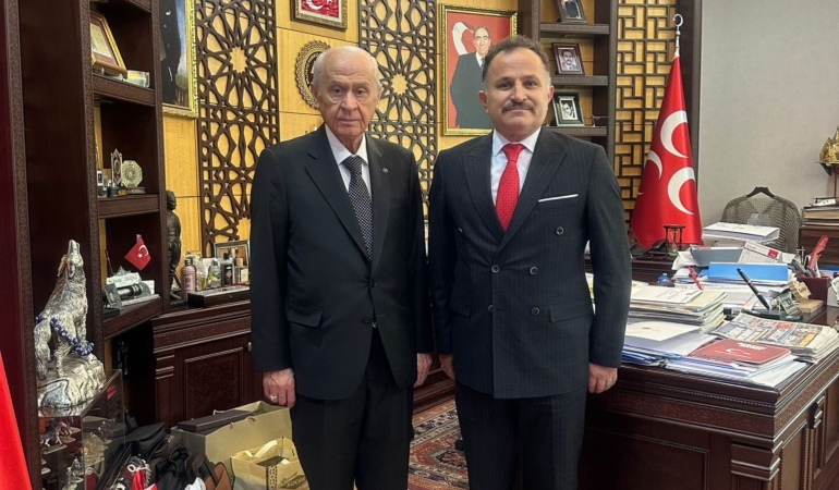 MHP Lideri Bahçeli, Büyükkayıkçı’yı makamında kabul etti.