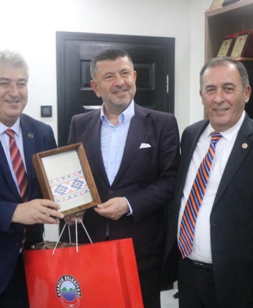 CHP Milletvekilleri Ağbaba ve Erdem'den Ayancık ziyareti