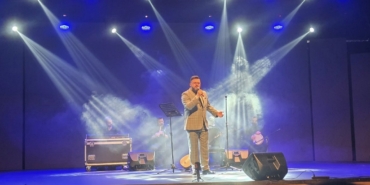 Sinoplu sanatçı Aydın Sevim 30. sanat yılını kutladı