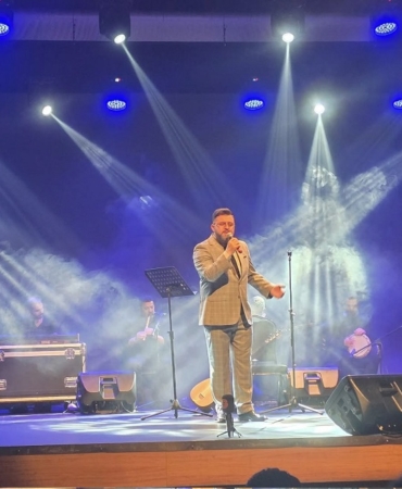 Sinoplu sanatçı Aydın Sevim 30. sanat yılını kutladı