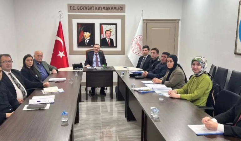 Boyabat’ta metruk binalar masaya yatırıldı