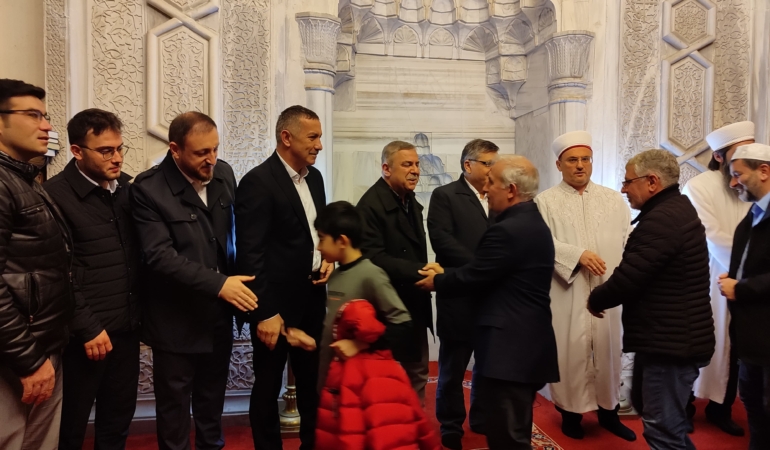 SİNOP’TA BAYRAM NAMAZI COŞKUSU