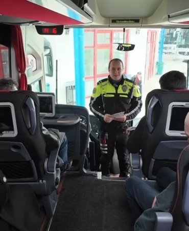 SİNOP'TA ŞEHİRLERARASI OTOBÜS DENETİMLERİ DEVAM EDİYOR