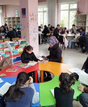 Çocuklar kitap okuma etkinliğinde buluştu