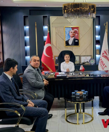 a-a-20250422-37713029-37713026-b-o-y-a-b-a-t-b-e-l-e-d-i-y-e-b-a-s-k-a-n-i-k-a-r-a-k-o-l-t-u-g-u-n-u-o-g-r-e-n-c-i-y-e-d-e-v-r-e-t-t-i