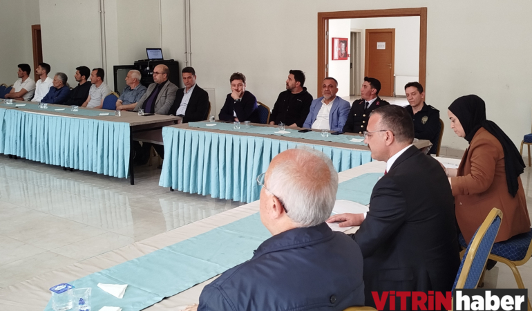 Sahipsiz Hayvanlar Eylem Planı toplantısı yapıldı