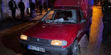 Aracın çarptığı belediye personeli ağır yaralandı