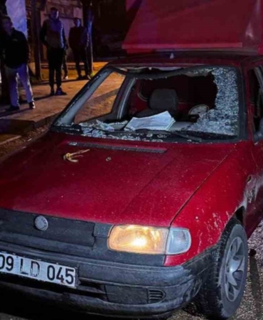 Aracın çarptığı belediye personeli ağır yaralandı