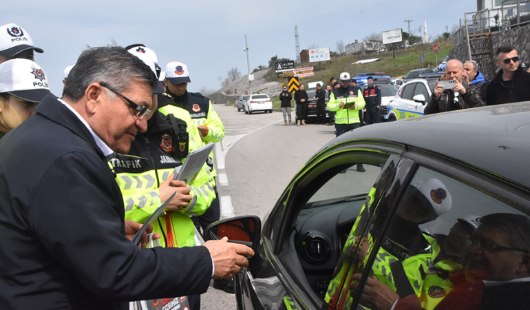 SİNOP’TA BAYRAM ÖNCESİ TRAFİK DENETİMİ