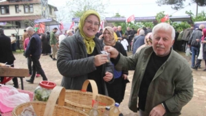 ata-tohumlarinin-gelecege-aktarilmasi-icin-senlik-yapildi