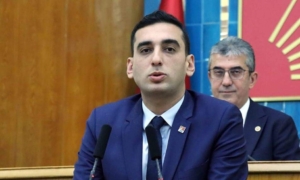 CHP İl Başkanı Aykut Cem Yalçınkaya’dan tepki: “Öğrencileri korkutamazsınız!”