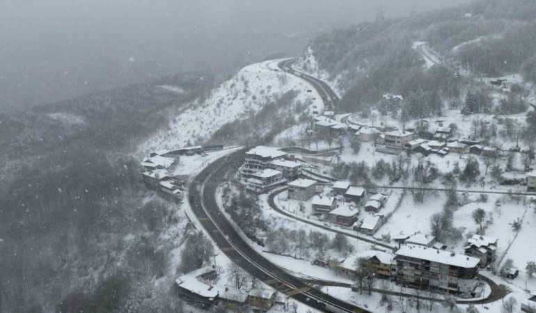 Bolu Dağı beyazlara büründü