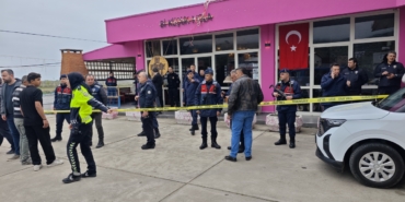 bosanma-asamasindaki-esini-silahla-oldurdu-intihar-etti