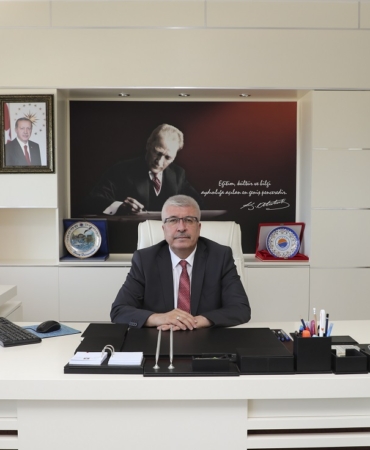 Rektör Taşdemir, AA'nın kuruluşunun 105. yılını kutladı