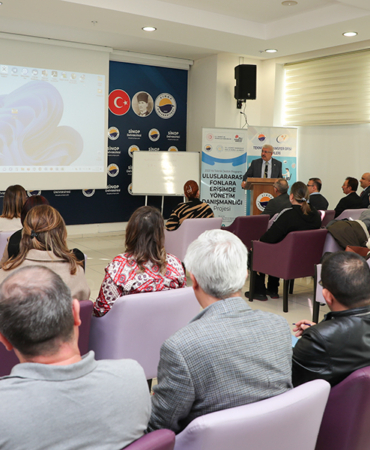 SNÜ’de “Uluslararası Fonlara Erişimde Yönetim Danışmanlığı” proje eğitimi