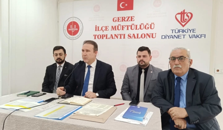Gerze Müftülüğünde aylık değerlendirme toplantısı düzenlendi