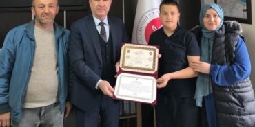 gerzede-yeni-hafizlar-belgelerini-aldi