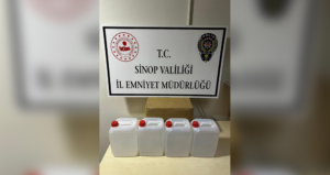 SİNOP'TA 20 LİTRE ETİL ALKOL ELE GEÇİRİLDİ