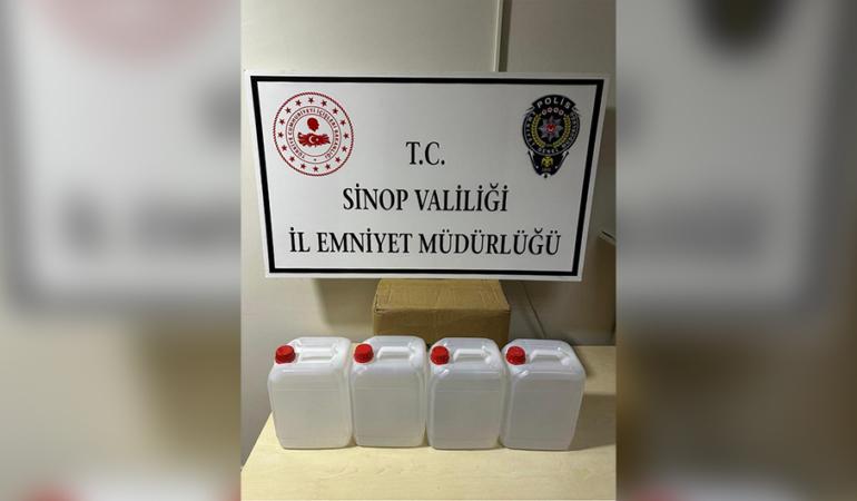SİNOP’TA 20 LİTRE ETİL ALKOL ELE GEÇİRİLDİ