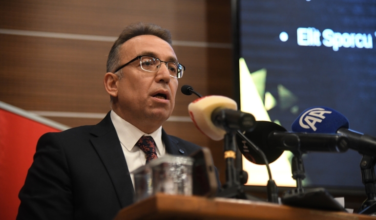 Kastamonu’da spor çalıştayı yapılıyor