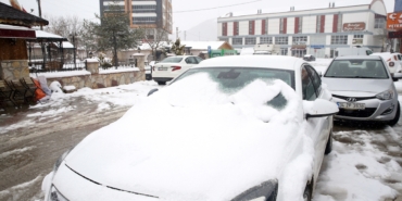 Kastamonu'nun yüksek kesimlerinde kar yağdı