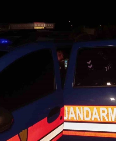 Kazadan sonra kaçan alkollü sürücü tarlada yakalandı