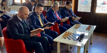 Kütüphaneler Haftası'nda kitap okuma etkinliği yapıldı