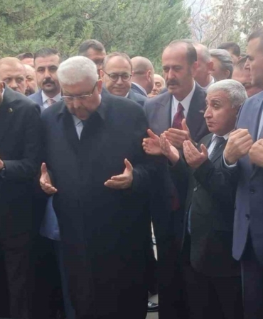 MHP’nin Kurucusu Türkeş mezarı başında anıldı