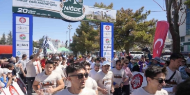 nigdede-yari-maratonu-tamamlandi