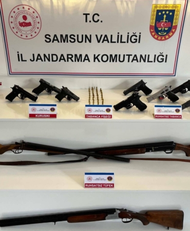 ruhsatsiz-silah-tasiyan-sahislar-gozaltinda