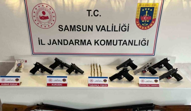 Samsun’da çok sayıda ruhsatsız silah yakalandı
