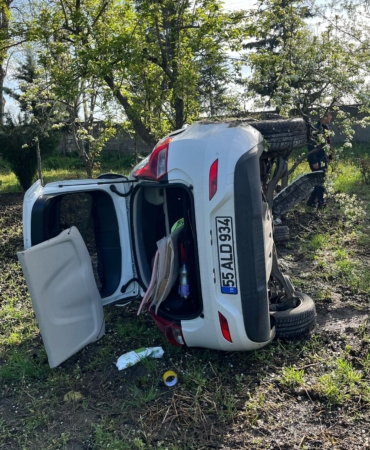 Samsun'da devrilen otomobilin sürücüsü bulunamadı