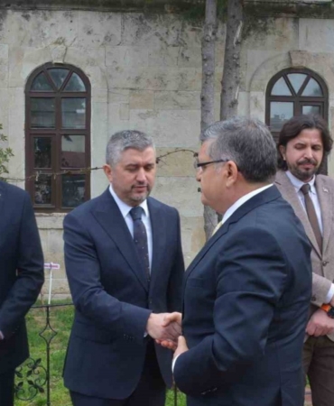 Sinop protokolü bayramlaştı