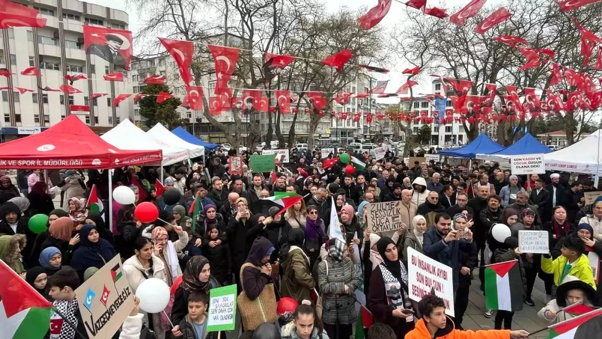Sinop'ta Zulme Karşı Protesto