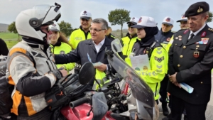 Vali Özarslan trafik denetimine katıldı