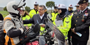 Vali Özarslan trafik denetimine katıldı