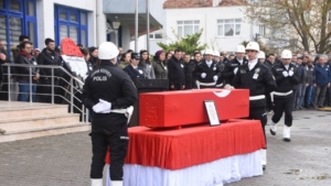 Sinop’ta kalp krizi geçiren polis memuru hayatını kaybetti