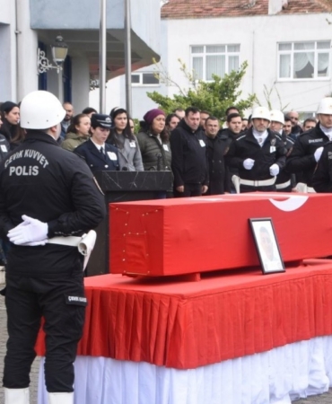 Sinop’ta kalp krizi geçiren polis memuru hayatını kaybetti