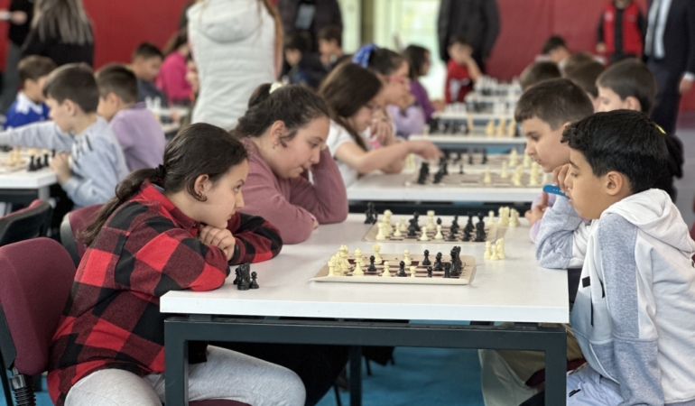 Sinop'ta minikler satranç turnuvası yapıldı