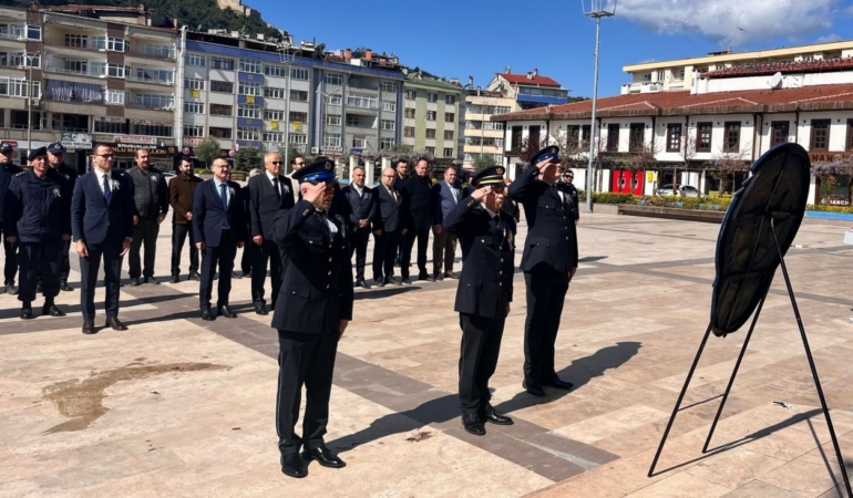 Sinop’un ilçelerinde Türk Polis Teşkilatının 180. kuruluş yıl dönümü kutlandı