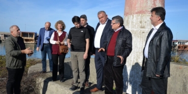 Vali Özarslan fırtınadan zarar gören alanları gezdi