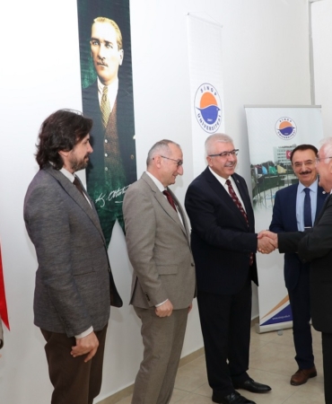 Sinop Üniversitesi’nde bayramlaşma töreni düzenlendi