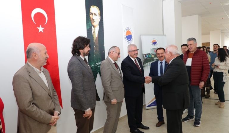 Sinop Üniversitesi’nde bayramlaşma töreni düzenlendi