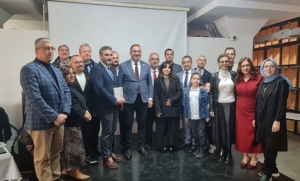 Sinop’un kitap kurtları ödüllerini aldı