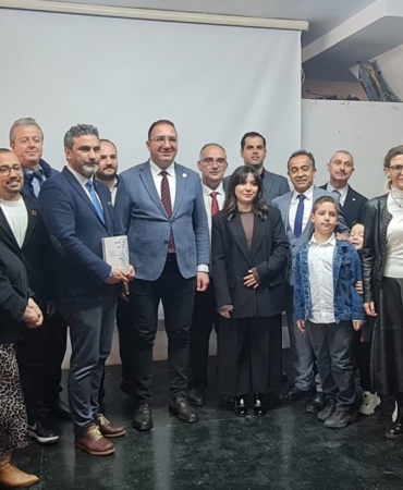 Sinop’un kitap kurtları ödüllerini aldı