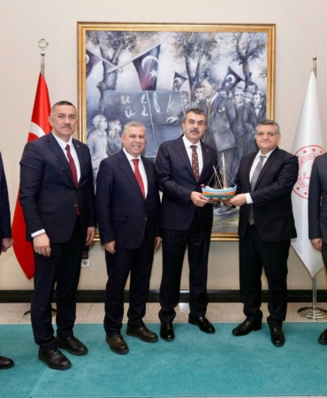 Sinop Heyeti Ankara'dan eli dolu döndü